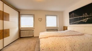 Helles und gemütliches Schlafzimmer