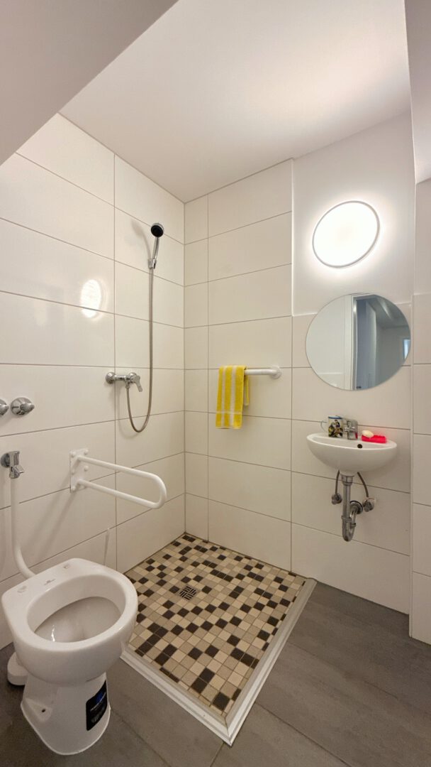 Kompaktes Duschbad